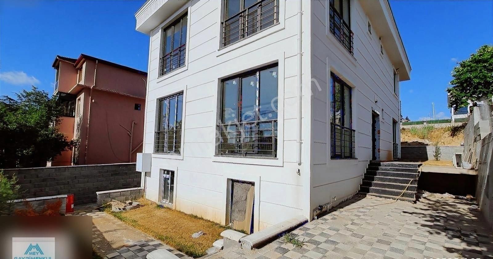 Tuzla Akfırat Satılık Villa TUZLA AKFIRAT MEVKİNDE SATILIK LÜKS MÜSATKİL VİLLA