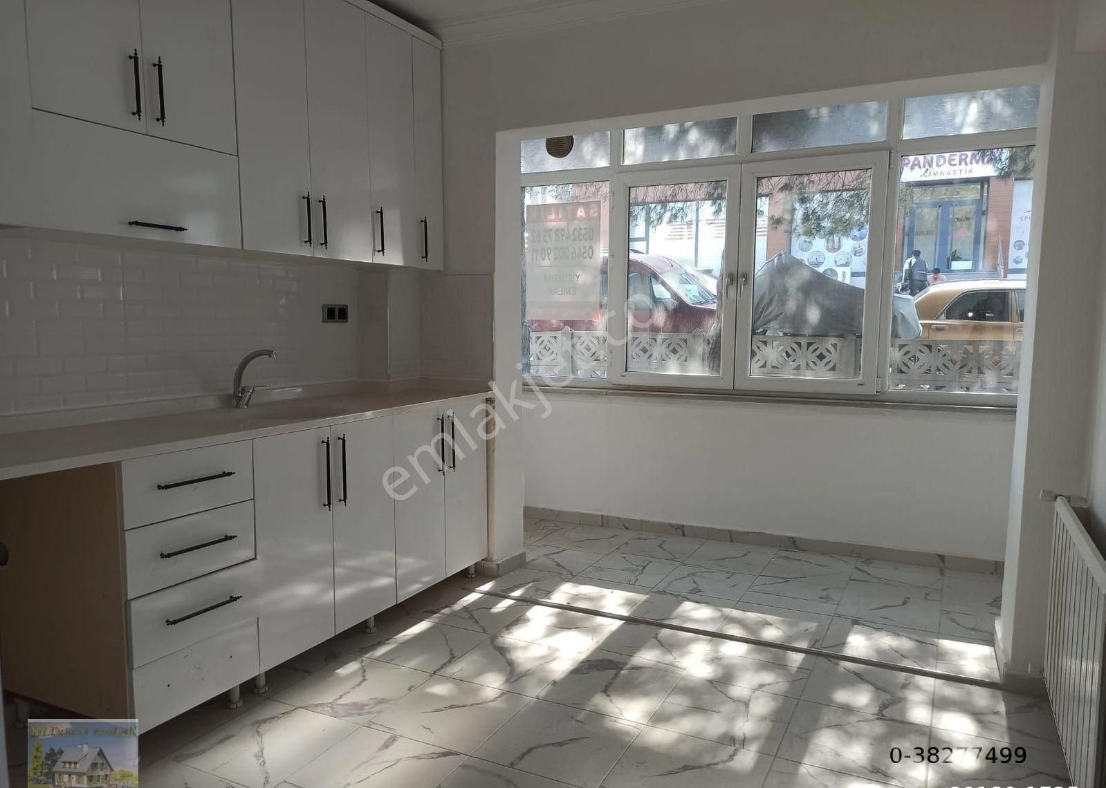 Bandırma Sunullah Satılık Daire SUNULLAH  MAHALLESİNDE  LİMAN AVM YAKININDA MASRAFSIZ 2+1 SATILIK DAİRE