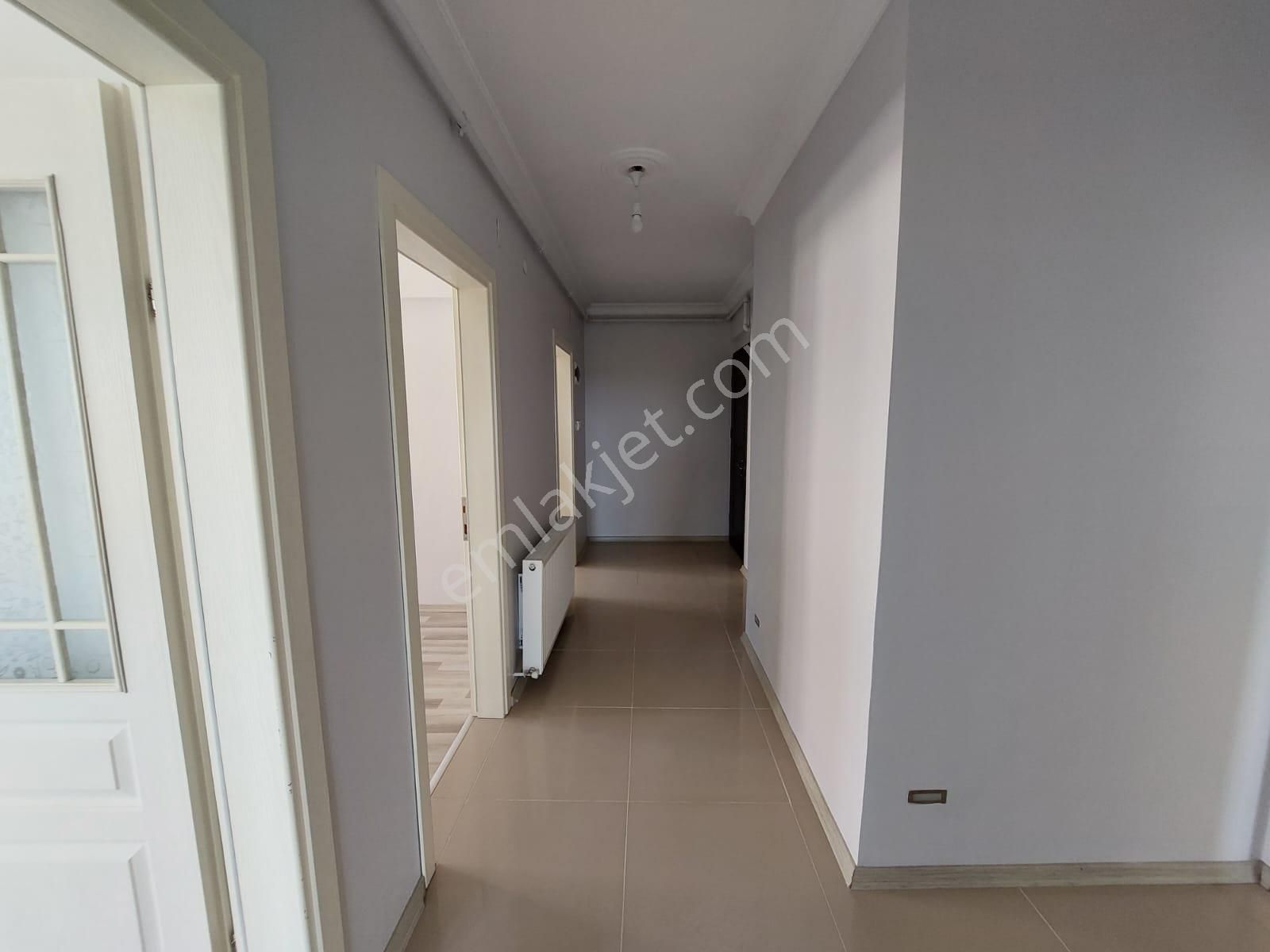 Hürriyet Mah. İzmir-istanbul Karayolu Üzerinde 3+1 Satılık Daire - Görsel 24