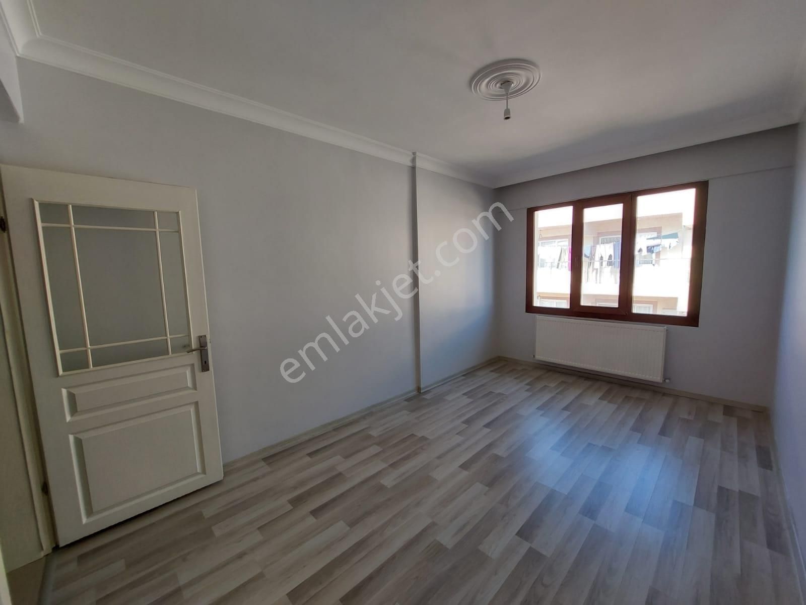 Hürriyet Mah. İzmir-istanbul Karayolu Üzerinde 3+1 Satılık Daire - Görsel 11