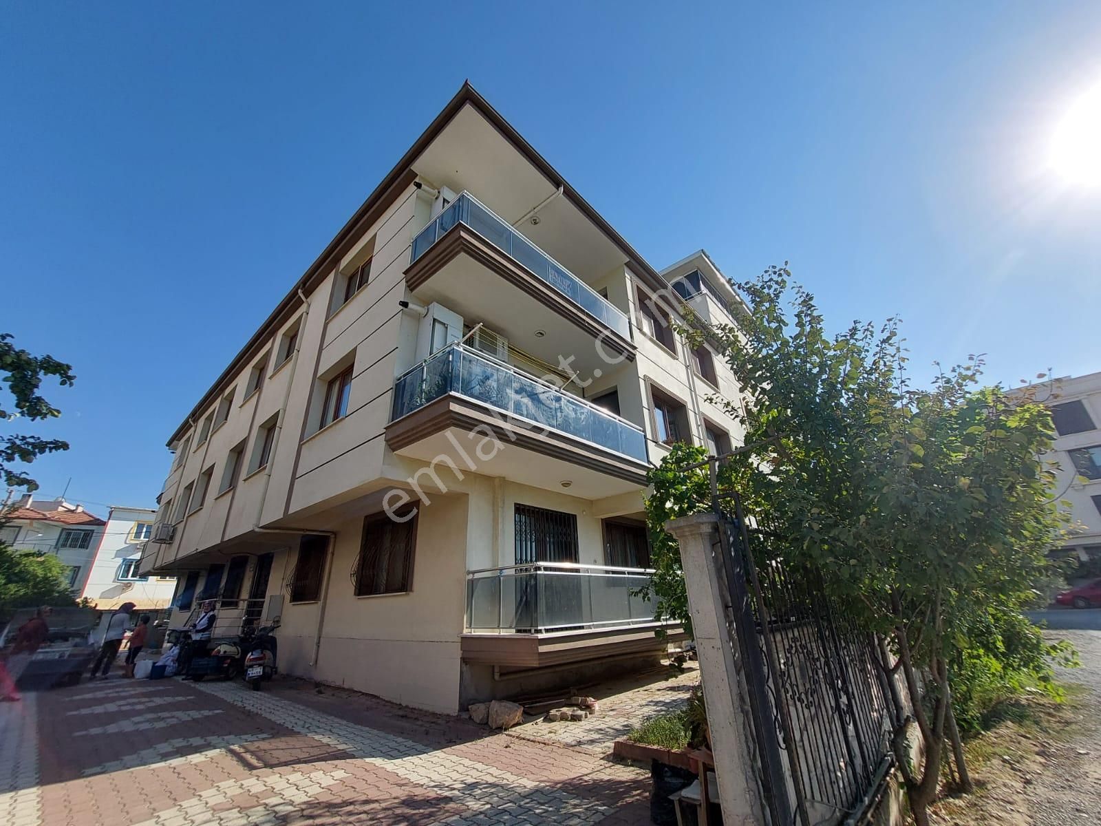 Hürriyet Mah. İzmir-istanbul Karayolu Üzerinde 3+1 Satılık Daire - Görsel 28