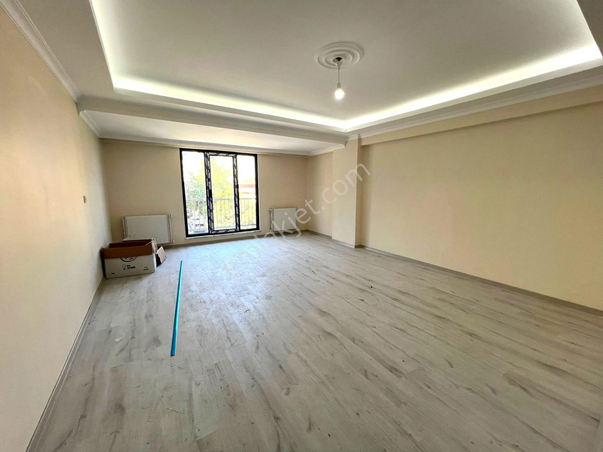 Küçükçekmece Tevfik Bey Satılık Daire SEBA'DAN TEVFİKBEY MH 2+1 90m2 SIFIR 1.KAT OTO PARKLI DAİRE..