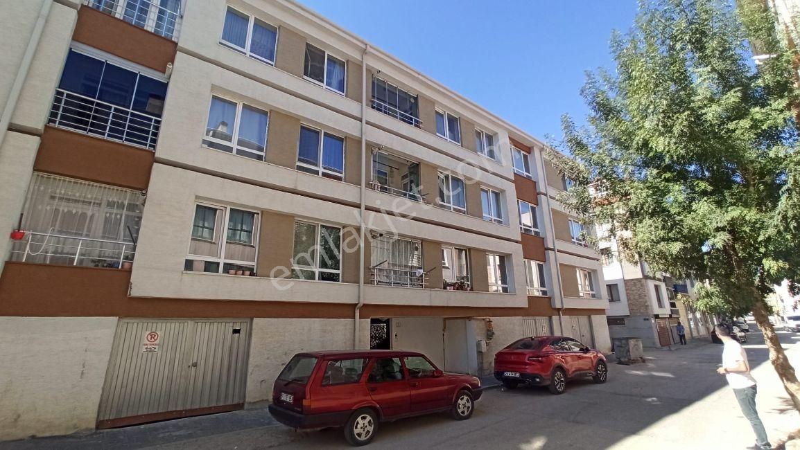 Century 21 Vizyon'dan Sütlüce'de Kiralık 1+1 Eşyalı Apart