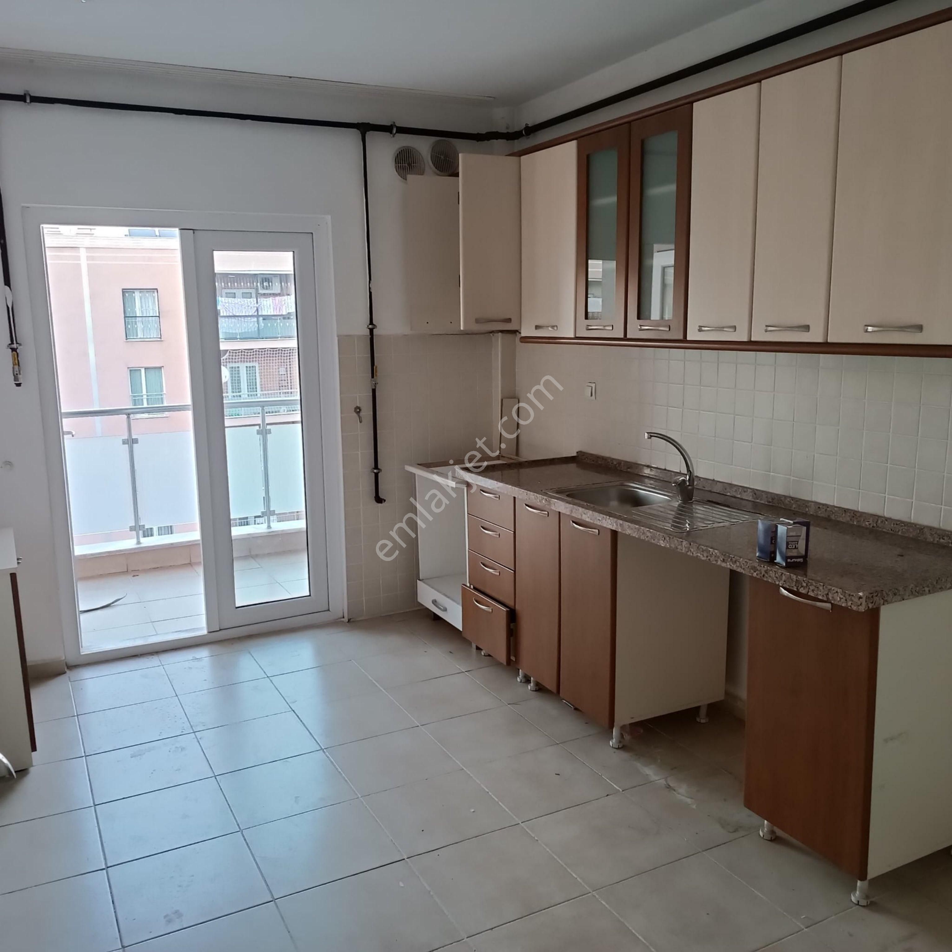 Seyhan İsmetpaşa Kiralık Daire İsmetpaşa Kıyıkent Tokilerde Doğalgazlı 2+1 Kiralık Daire