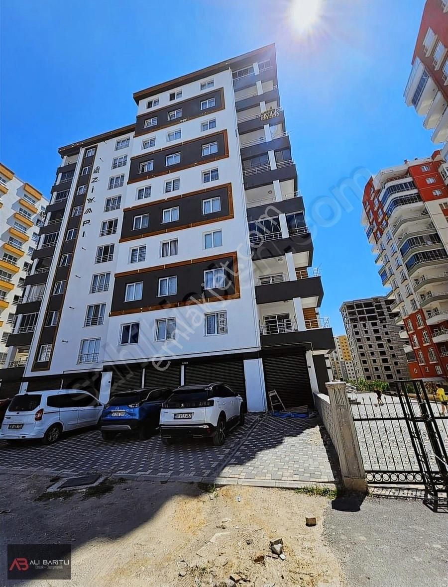 Kocasinan Osmangazi Satılık Daire ERKİLET OSMANGAZİ MAH. LÜKS 4+1 SATILIK DAİRE