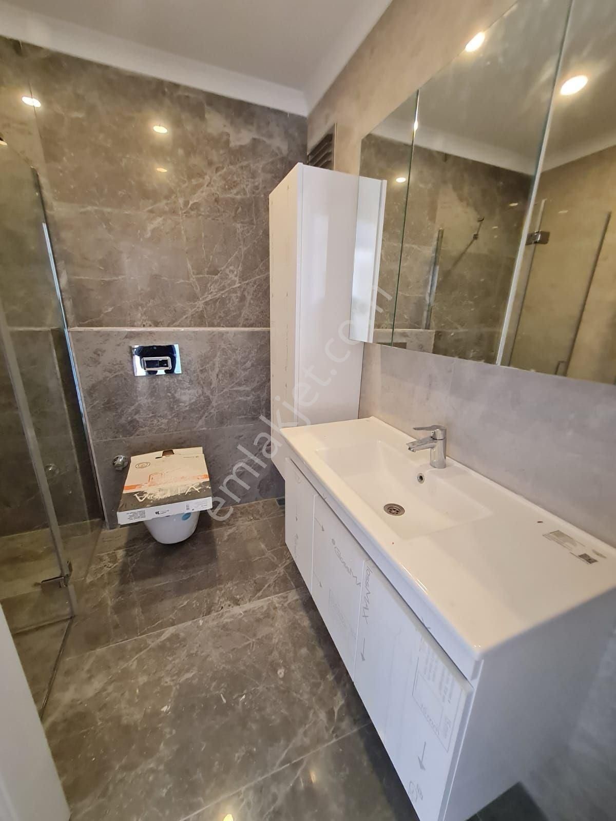 Feneryolu Bağdat Caddesi Yakın Balkonlu Sıfır 3+1 Daire - Görsel 27