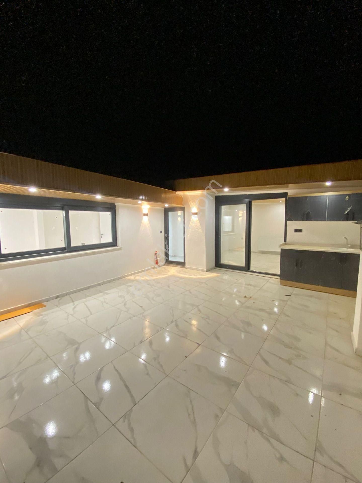 Nazilli Yeni Satılık Daire Safir Gayrimenkulden Nazilli Yeni Mah. 4+1 240m2 Ferah 0 Daire Satılık