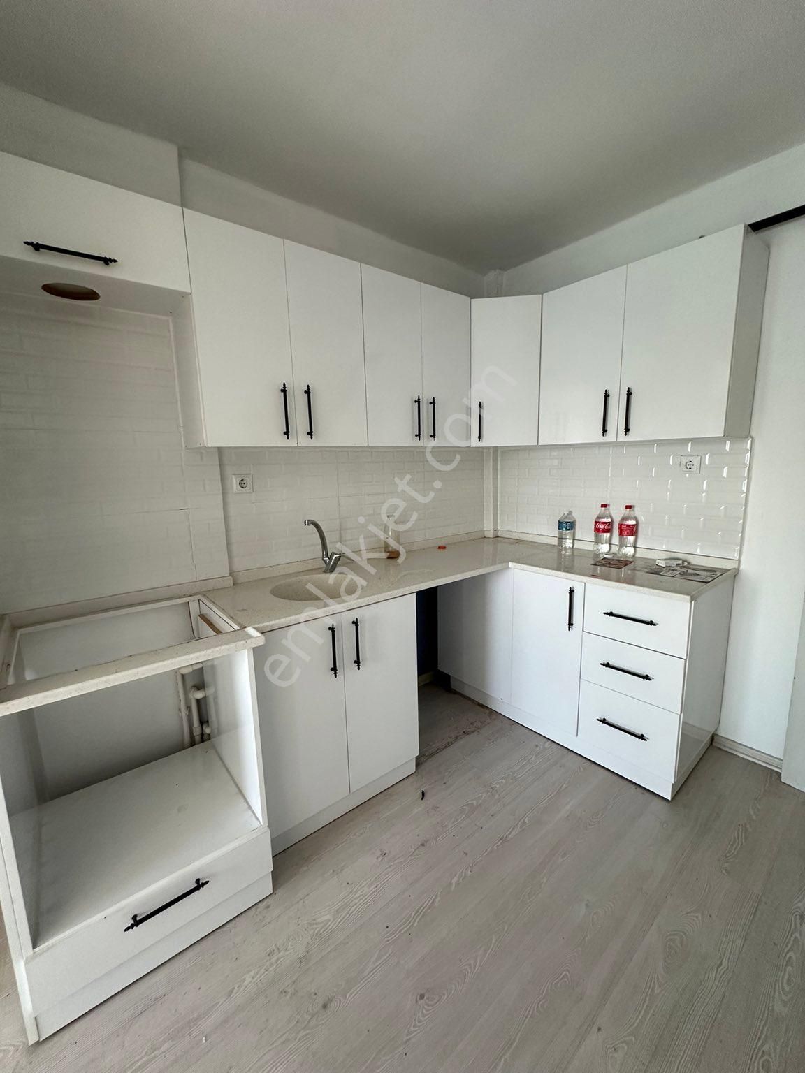 Manastır Emlak'tan Ful Deniz Manzaralı Satılık 3+1 Daire 2.750.000 Tl - Görsel 10