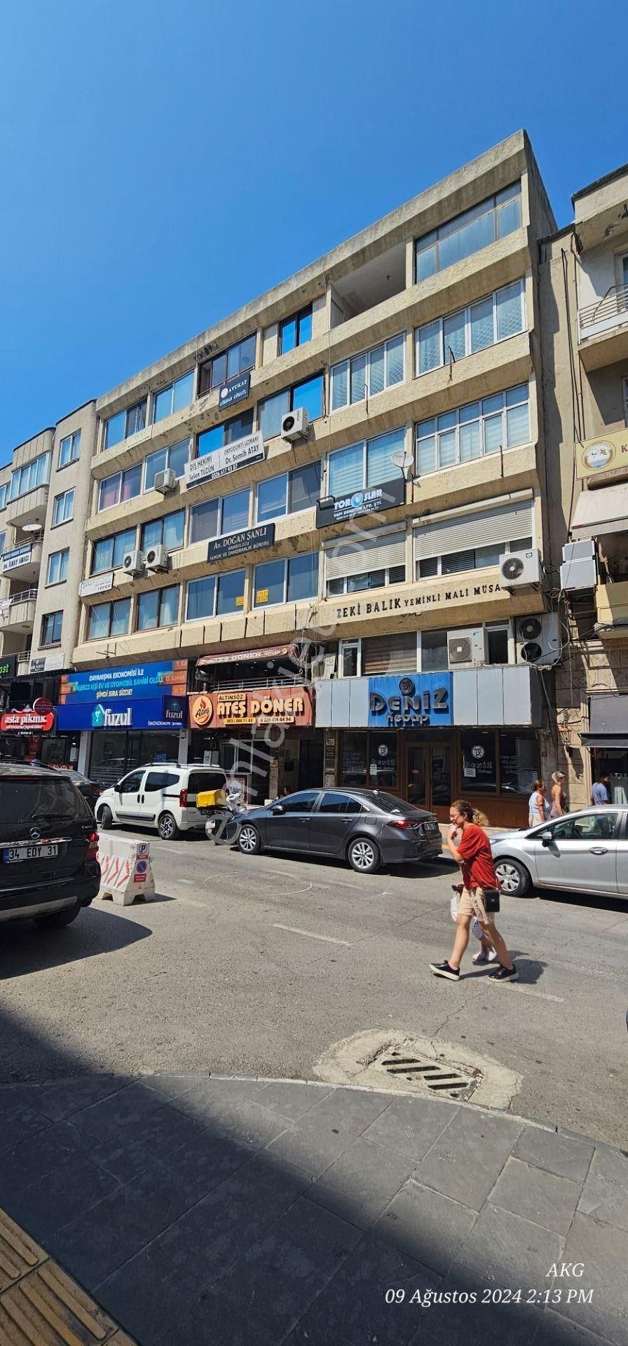 İskenderun Yenişehir Kiralık Ofis AKG'den Şehrin Göbeğinde Full Deniz Manzaralı 4+1 Kiralık Ofis