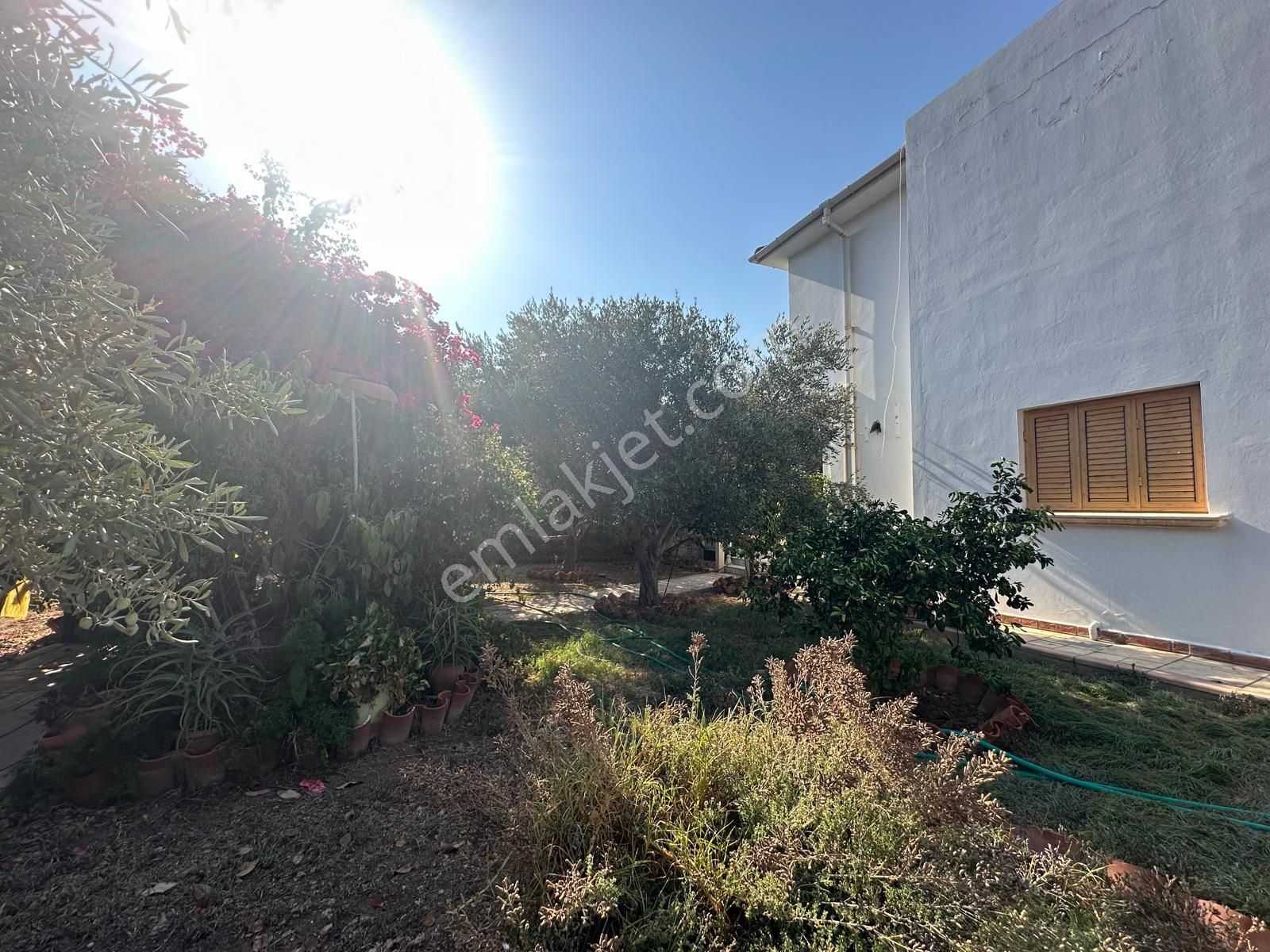 Girne Karaoğlanoğlu'nda denize Sıfır 3+1 Satılık Villa !! - Görsel 29