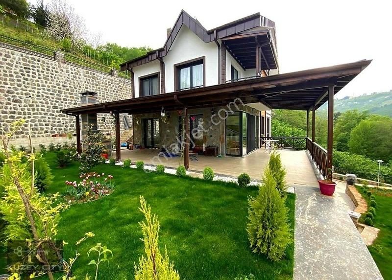 Akçaabat Darıca Satılık Villa AKÇAABAT DARICA'DA SATILIK BAHÇELİ VİLLA