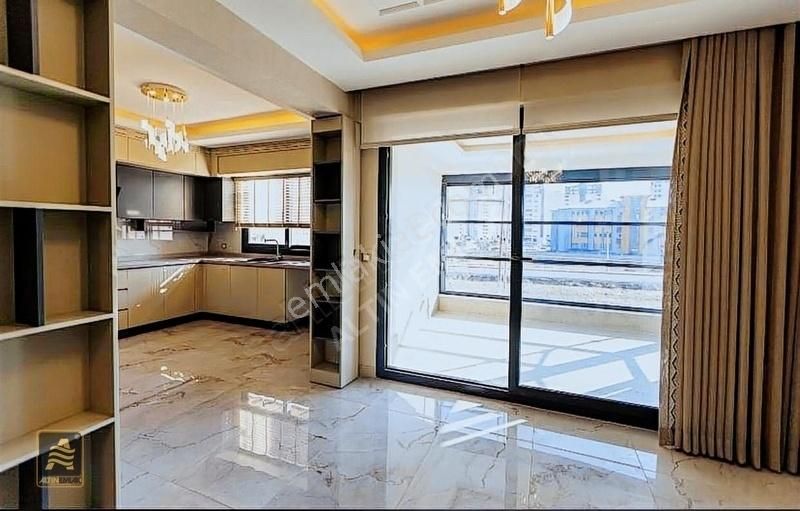 Kayapınar Talaytepe Satılık Daire DİYARBAKIR WİNSTON AVM YAKINI HAVUZLU 4,5+1 ULTRA LÜX DAİRE