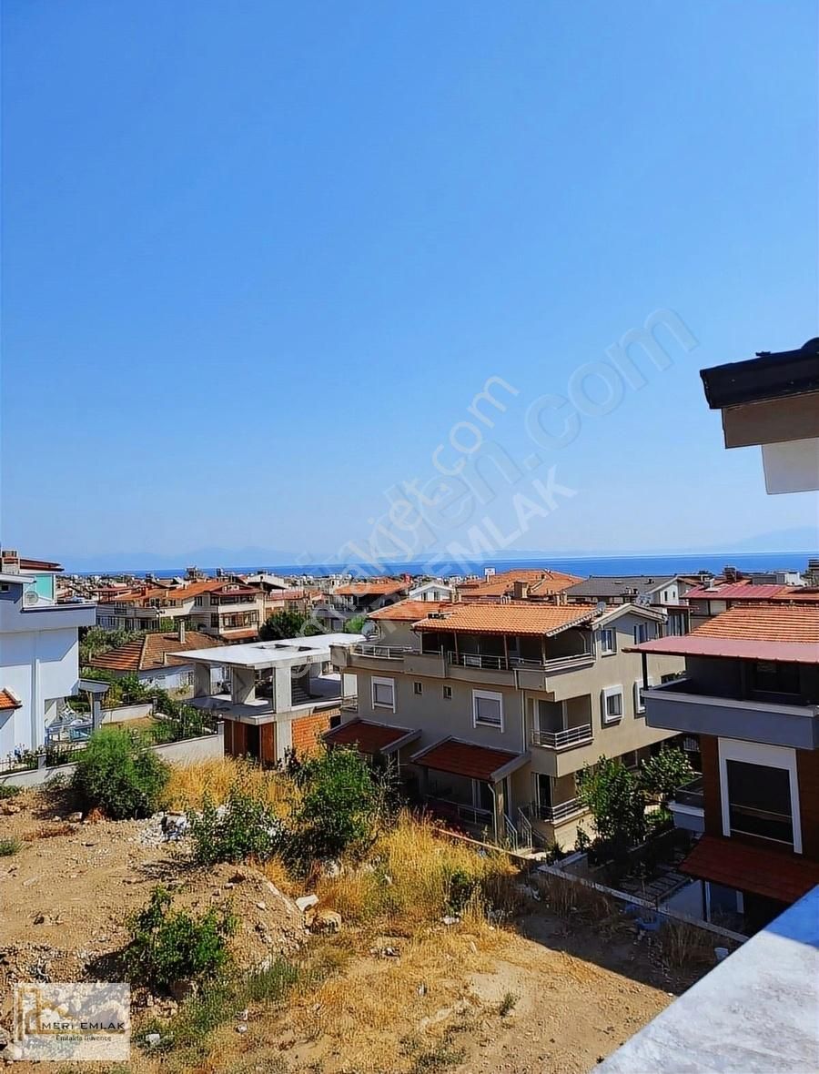 Menderes Orta Satılık Villa DENİZ MANZARALI SIFIR LÜX TRİPLEX VİLLA