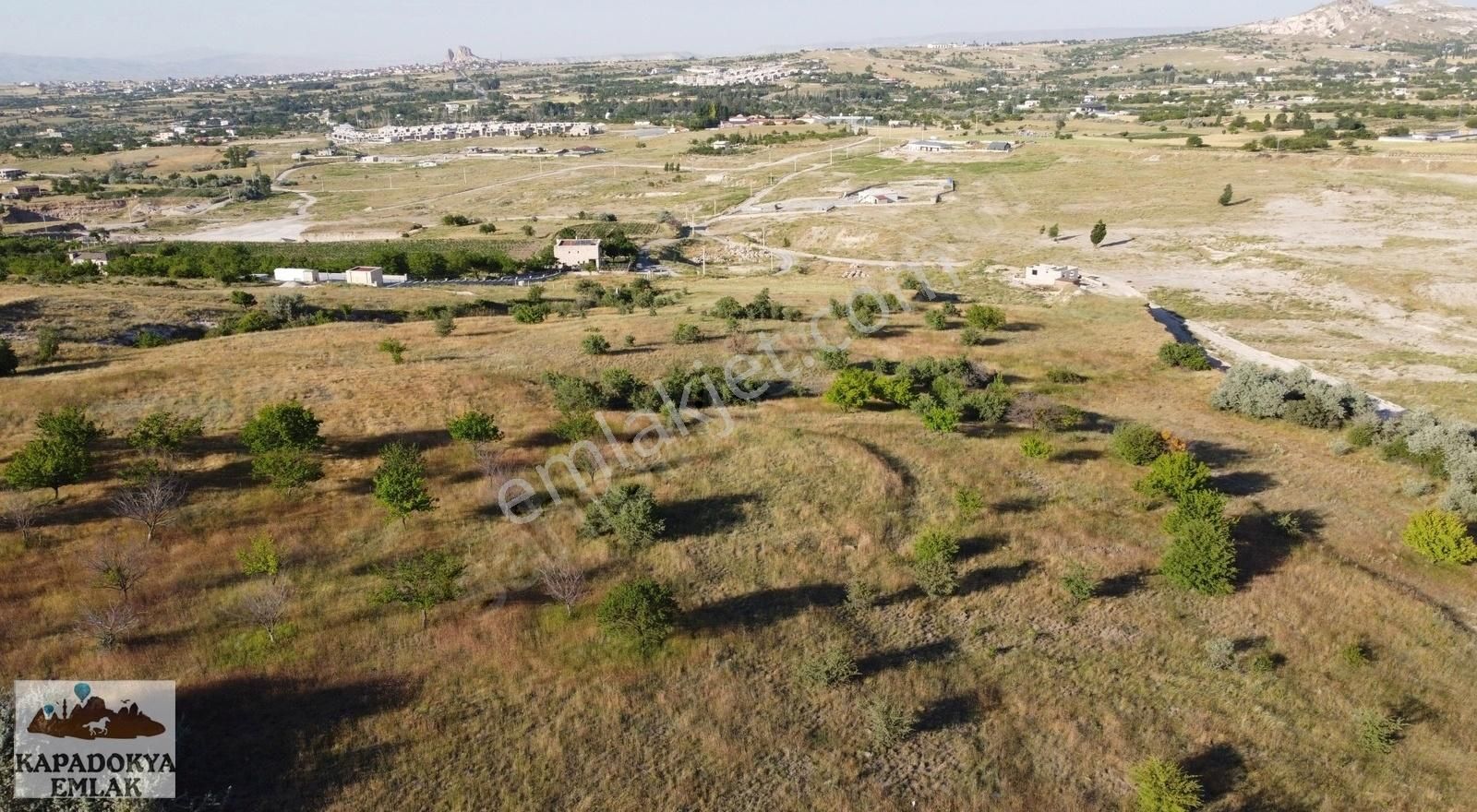 Nevşehir Merkez Uçhisar Bld. (Yukarı) Satılık Tarla KAPADOKYA EMLAK'DAN YATIRIMLIK TUTULAN MUHİTTE TARLA