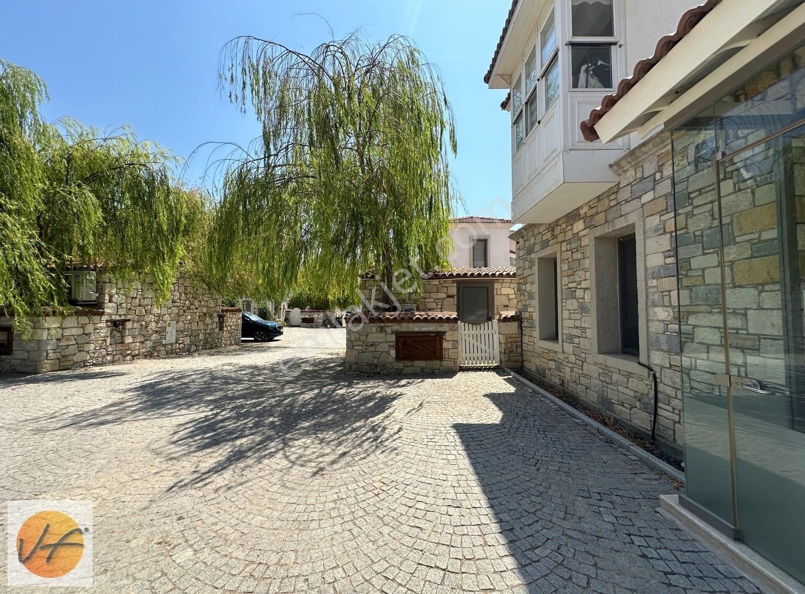 Urla Kuşçular Satılık Villa Kuşçular Sokak Urla Sitesinde 3+1 Satılık Villa