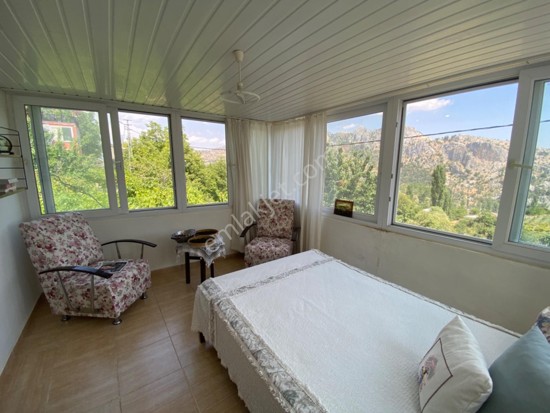 Mersin Erdemli Sorgun Yaylası Satılık Türk Hamamlı Yayla Evi - Görsel 17