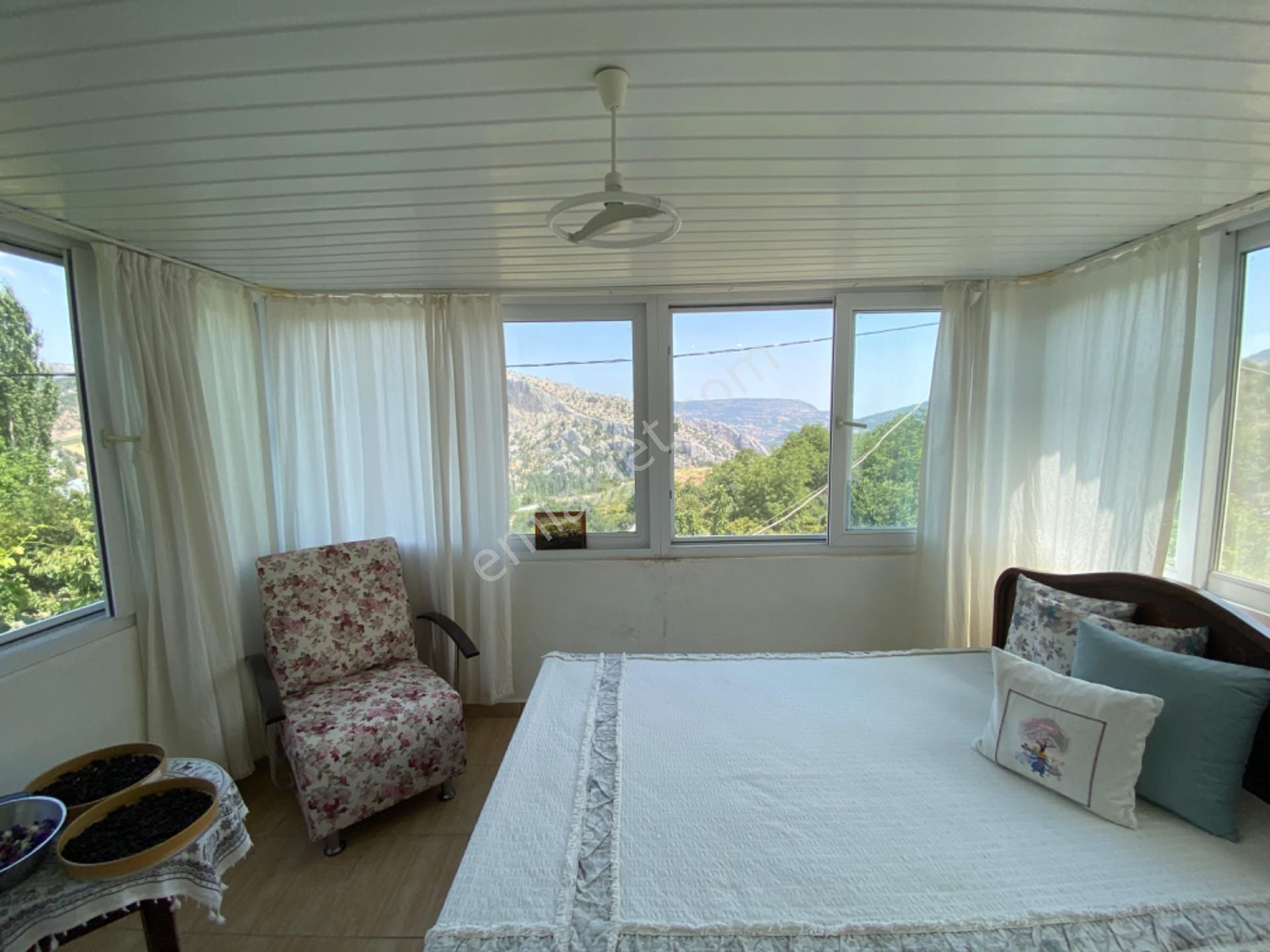 Mersin Erdemli Sorgun Yaylası Satılık Türk Hamamlı Yayla Evi - Görsel 15