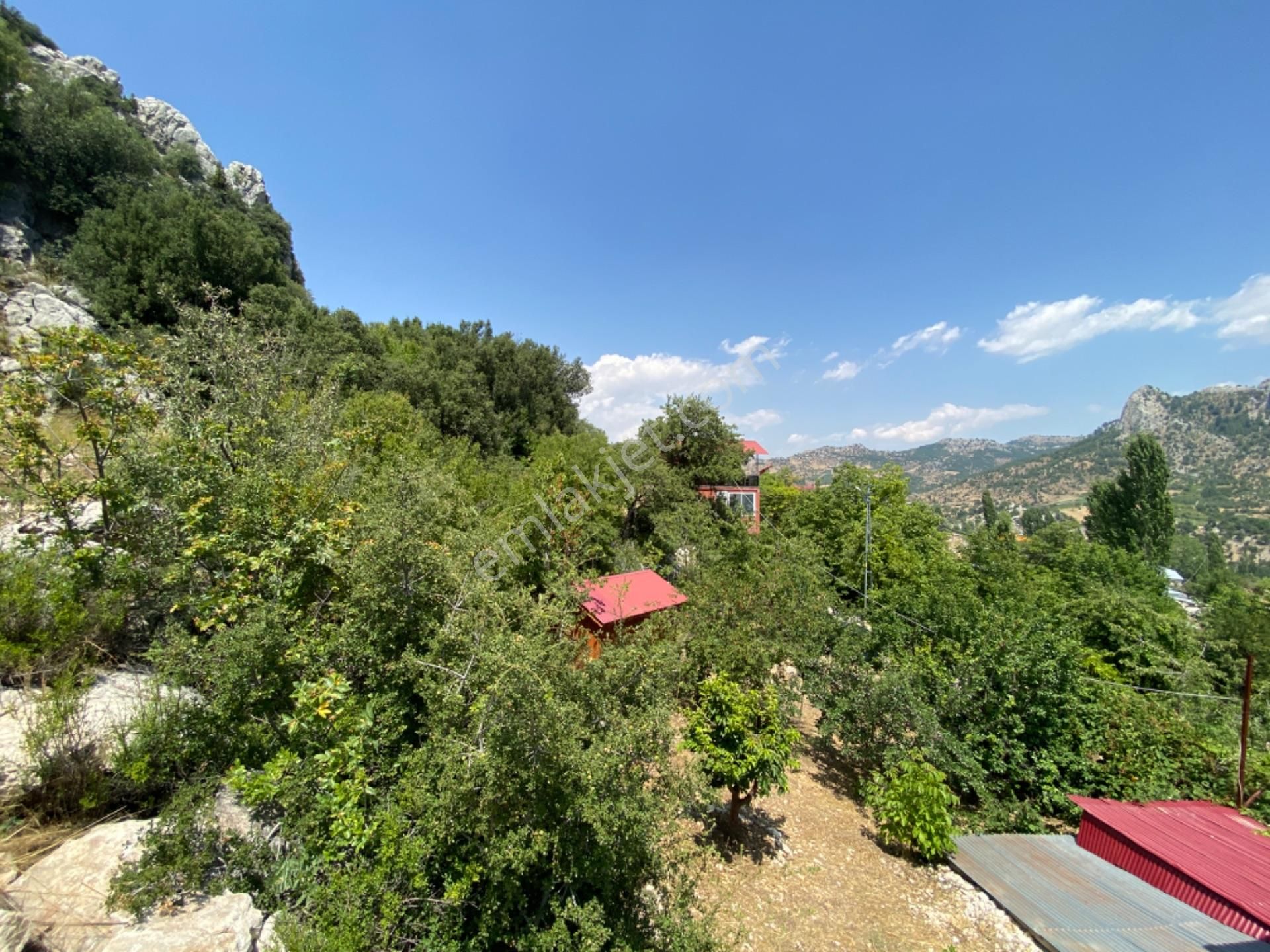 Mersin Erdemli Sorgun Yaylası Satılık Türk Hamamlı Yayla Evi - Görsel 18