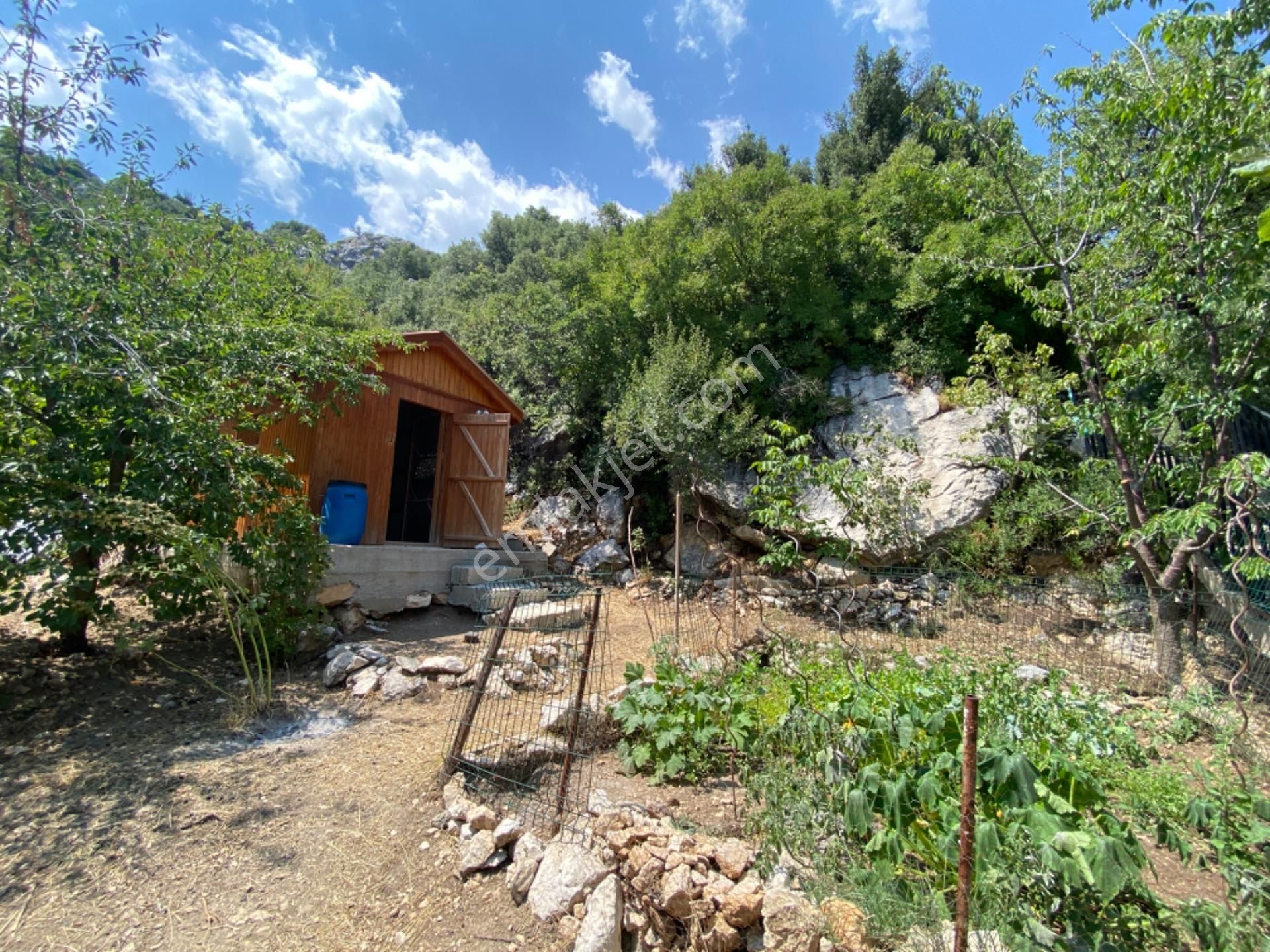 Mersin Erdemli Sorgun Yaylası Satılık Türk Hamamlı Yayla Evi - Görsel 23