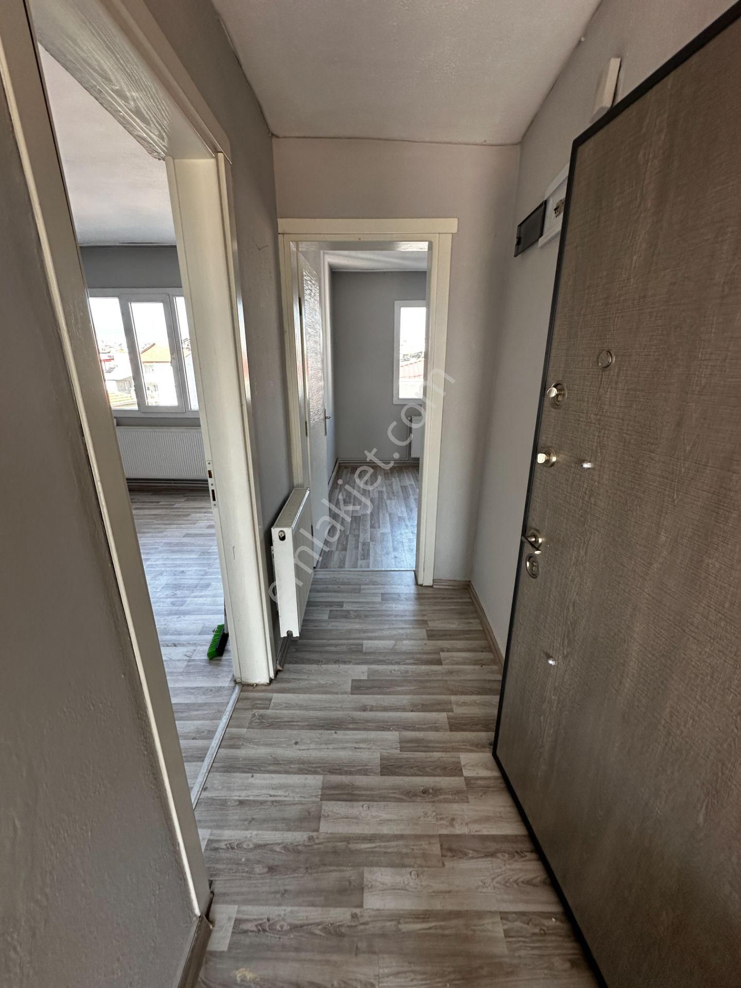 Çalışkan__dan Aydın Mah Merkezi Konum Doğalgazlı 3+1 Kiralık Daire - Görsel 9