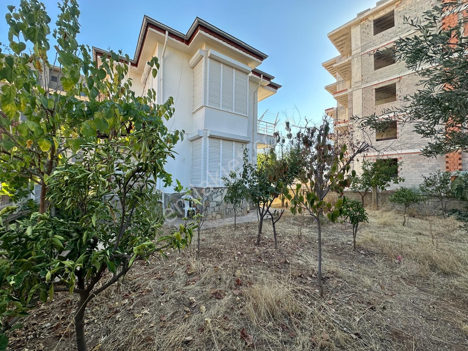 Yasinkuzu'dan Bahçeyaka'da Çok Değerli Konumda Satılık 4+1 Müstakil Villa - Görsel 4