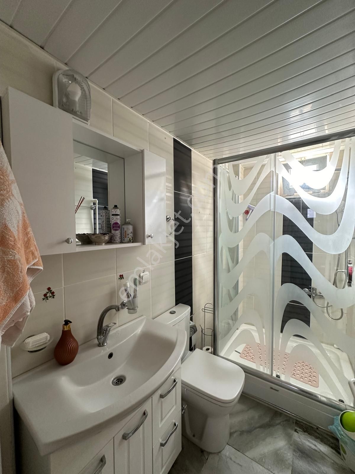 Yasinkuzu'dan Bahçeyaka'da Çok Değerli Konumda Satılık 4+1 Müstakil Villa - Görsel 27