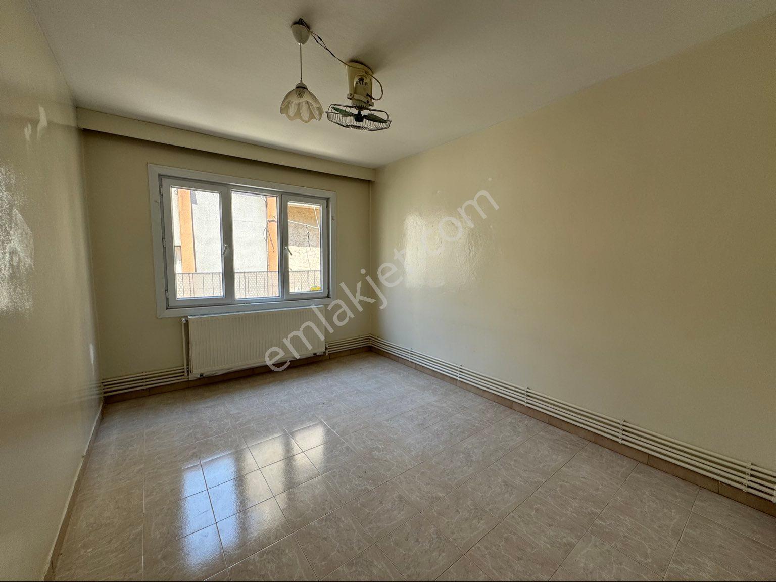 G.antep Konak Mahismet İnönü Ortaokul Civarında Kiralık 2+1 Daire - Görsel 6