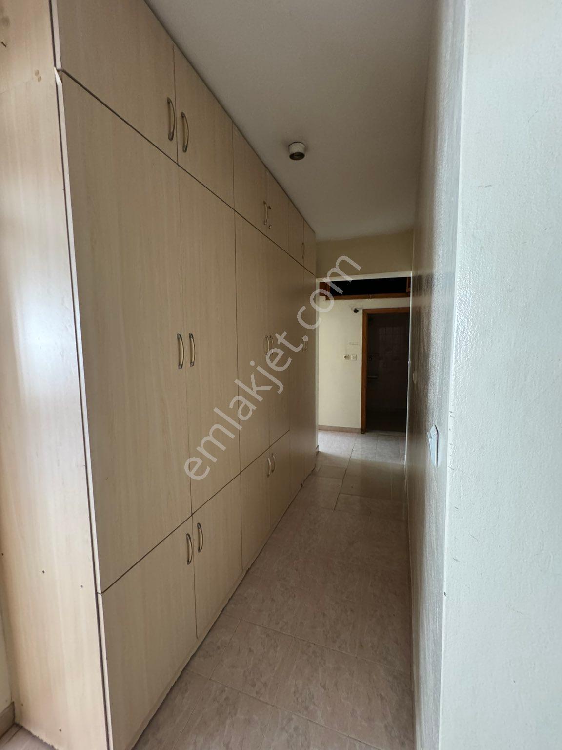 G.antep Konak Mahismet İnönü Ortaokul Civarında Kiralık 2+1 Daire - Görsel 13