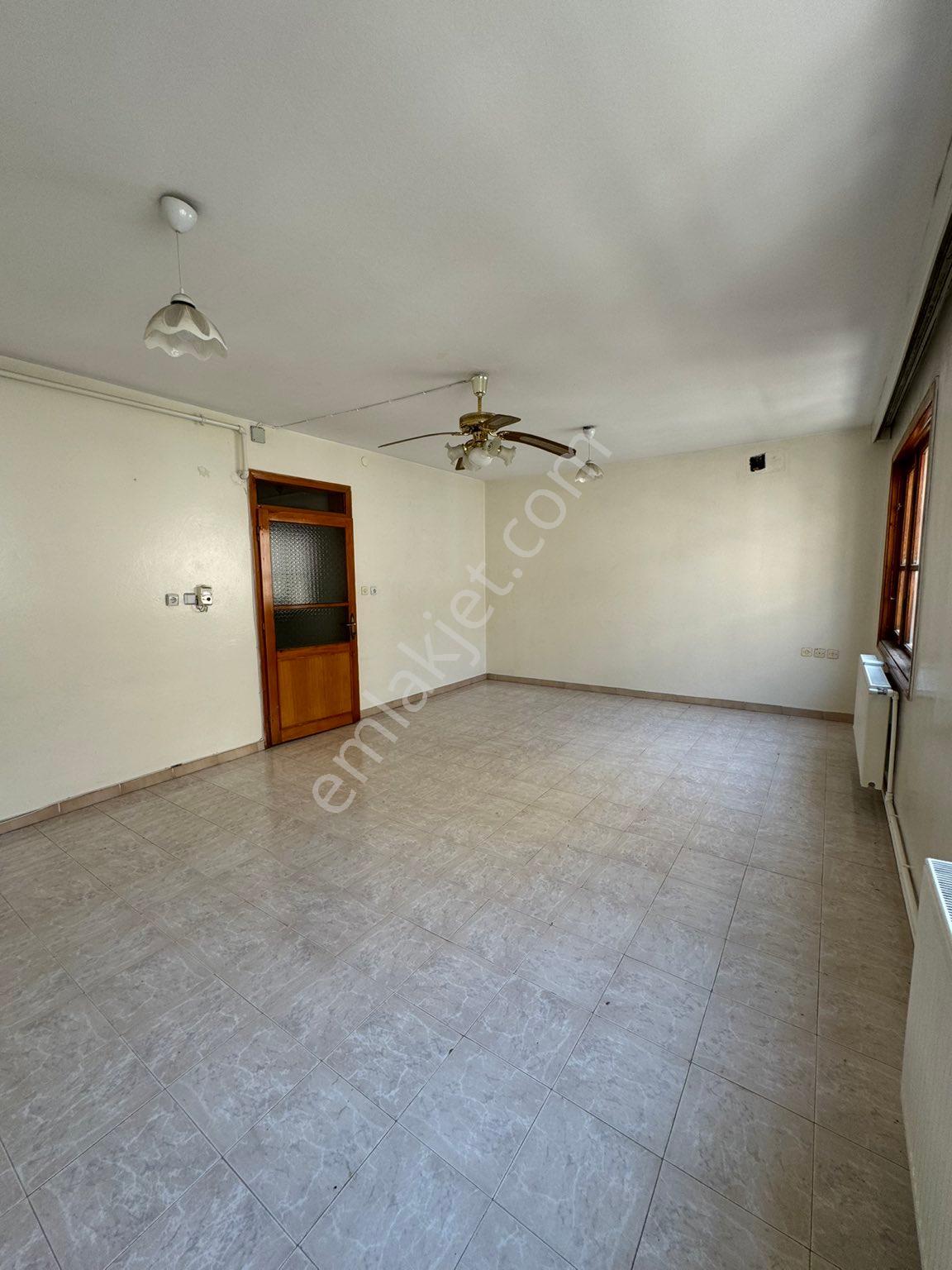 G.antep Konak Mahismet İnönü Ortaokul Civarında Kiralık 2+1 Daire - Görsel 25