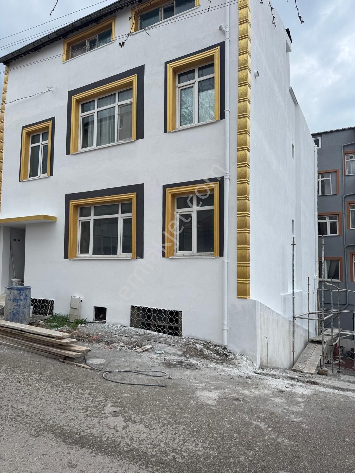 Amasya Suluova Ata Mah Satılık Bina - Görsel 33