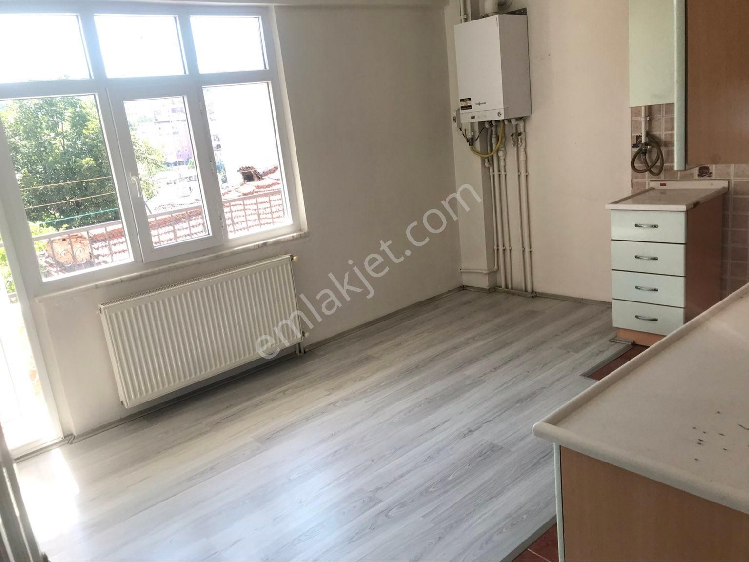 Niksar Cedit Kiralık Daire TOKAT NİKSAR KORKMAZ EMLAK’TAN ŞEHİR MERKEZİNDE KİRALIK DAİRE