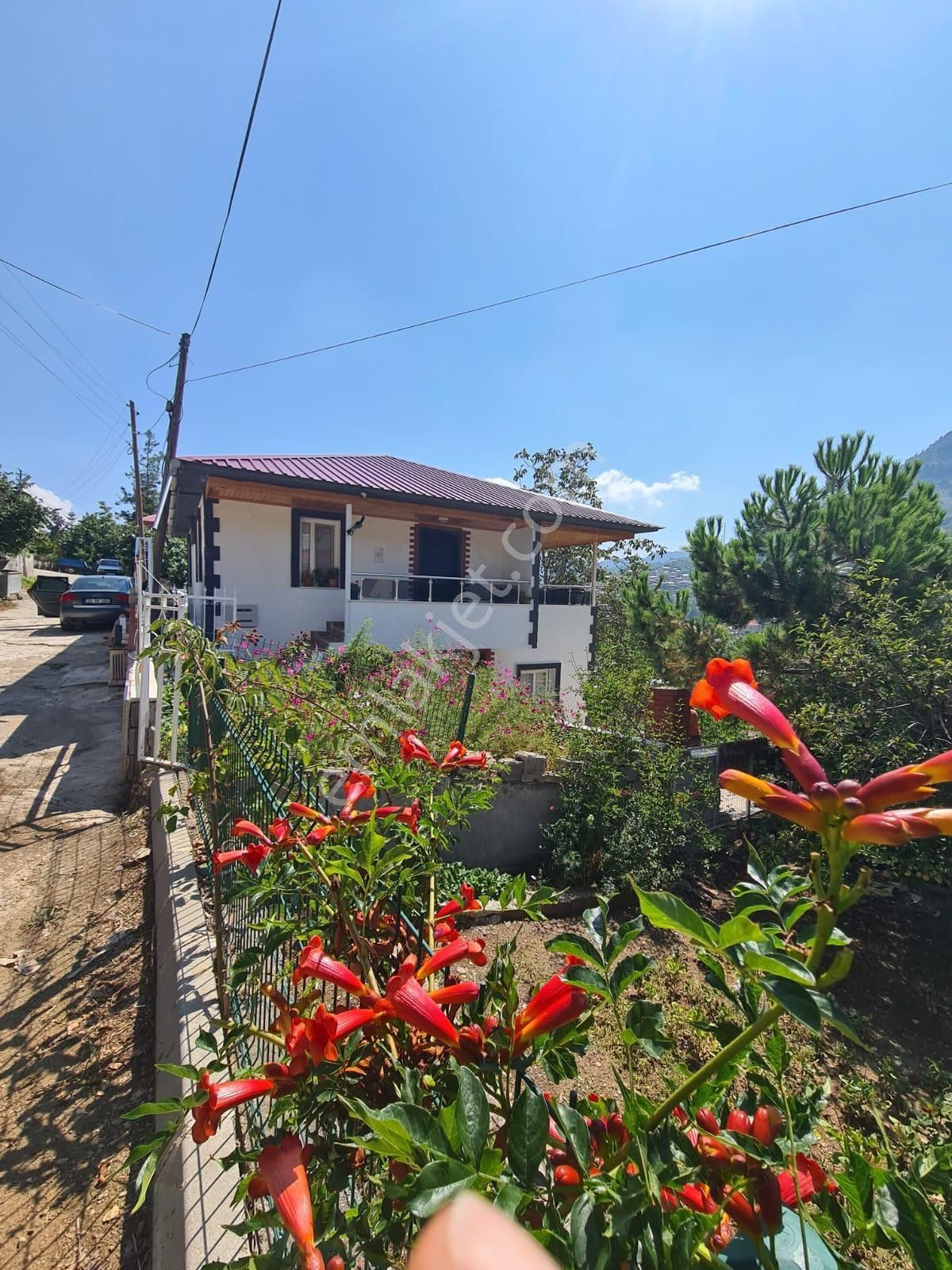 Mezitli İstiklal Satılık Müstakil Ev fındıkpınarında 2 katlı yayla evi