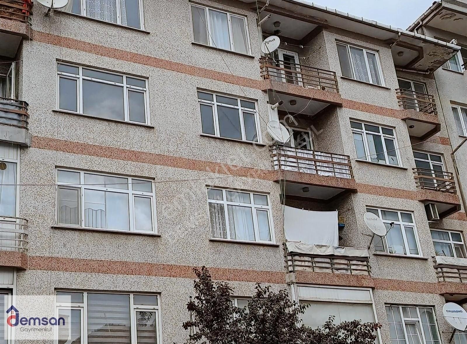 Adapazarı Yağcılar Satılık Daire Çarşı Merkezde 3+1 Geniş Daire