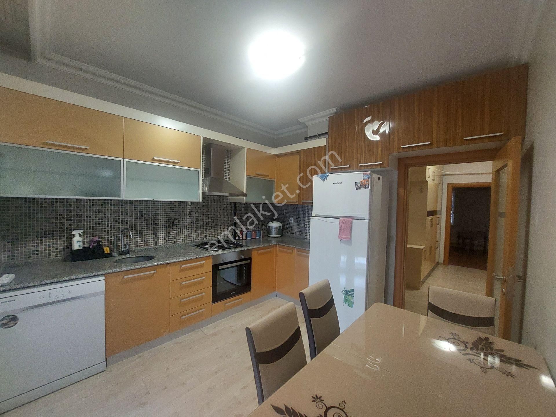 Konyaaltı Arapsuyu Kiralık Daire ARAPSUYU MH. FULL EŞYALI GENİŞ 2+1 KİRALIK DAİRE