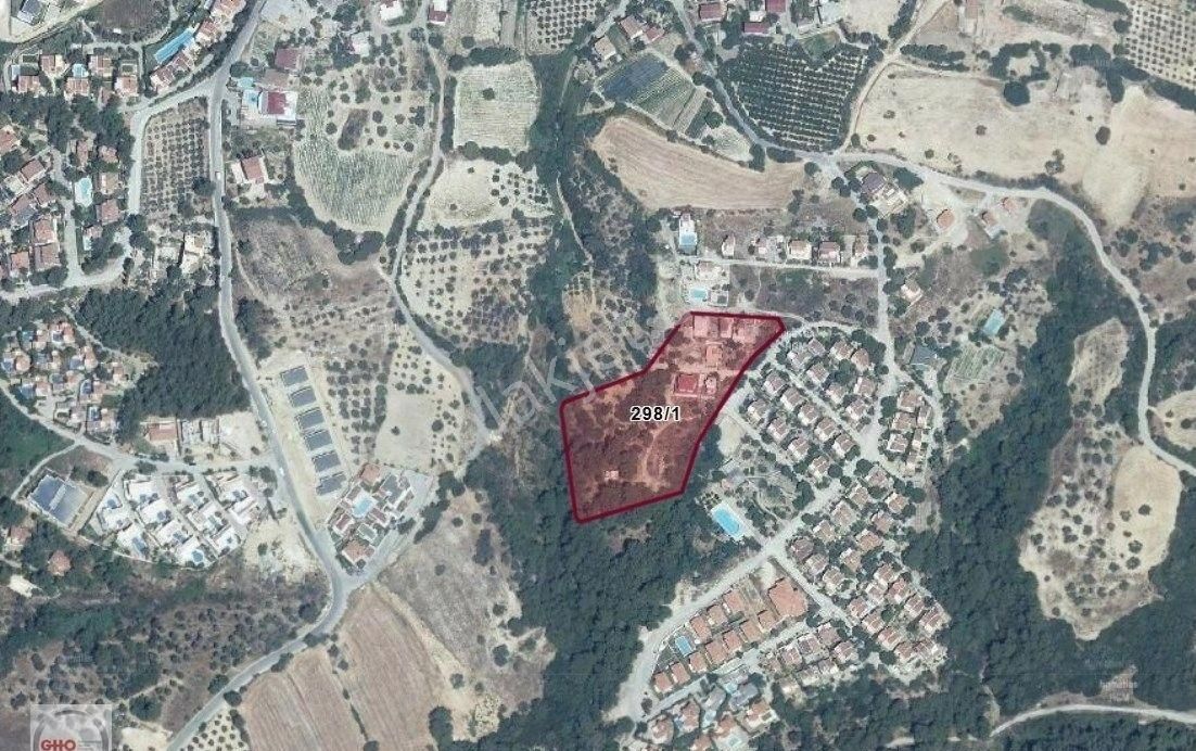 Kuşadası Soğucak Satılık Konut İmarlı Satılık 190m2 Kuşadası Soğucak Mevki Villa İmarlı Köşe Arsa