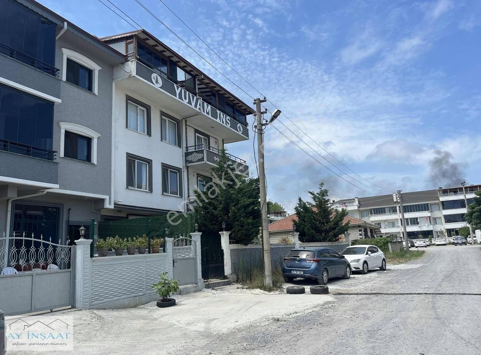 Karasu Yalı Kiralık Daire Ay Emlaktan Kombi Petekli 2+1 Kiralık Daire