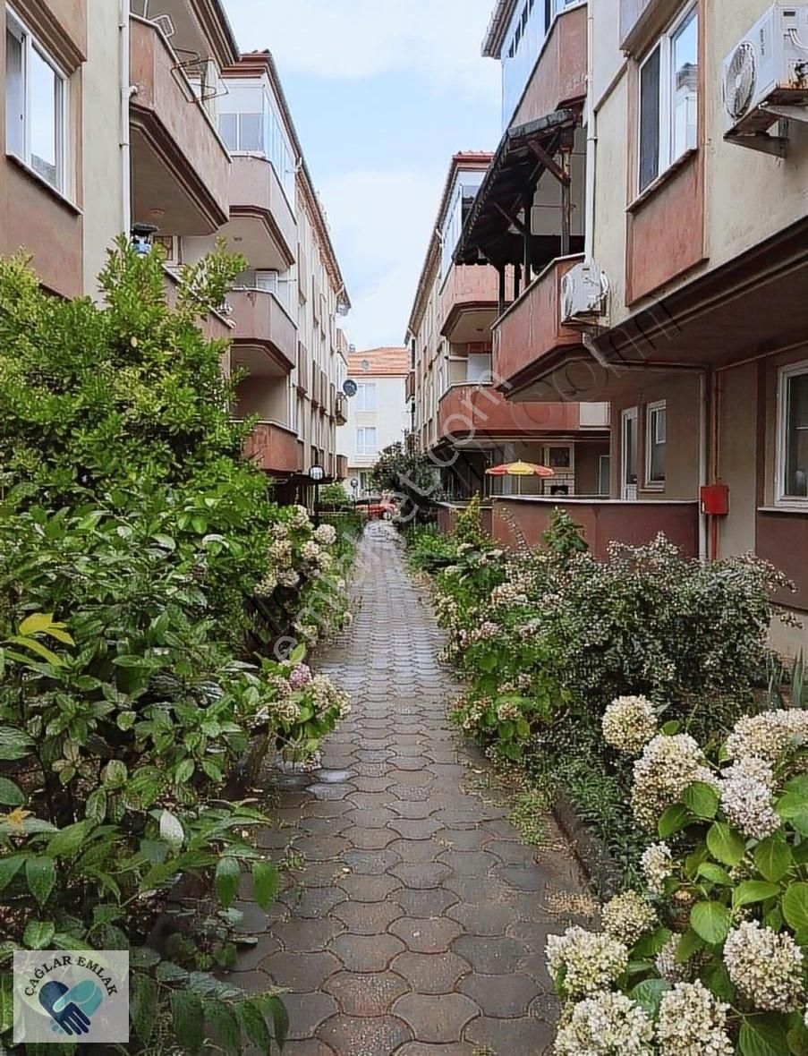 Karasu Yalı Satılık Daire 3+1 bahçe katı doğalgazlı denize 50m