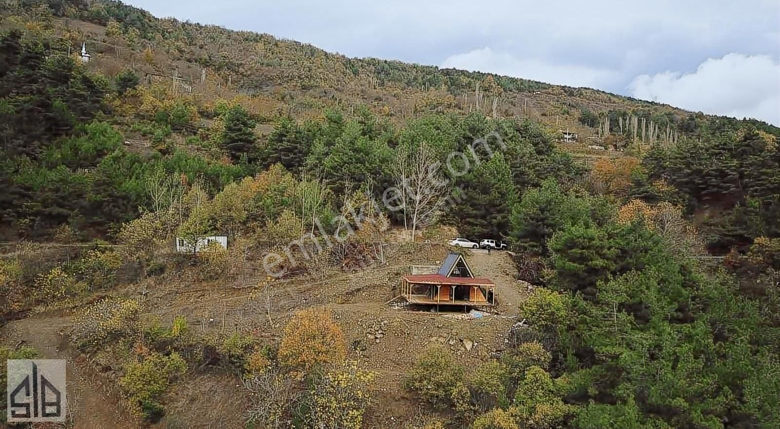 Geyve Güney Satılık Tarla BÜYÜKDEMİR GAYRİMENKULDEN 5.460m2 OTEL RUHSATLI BUNGALOV