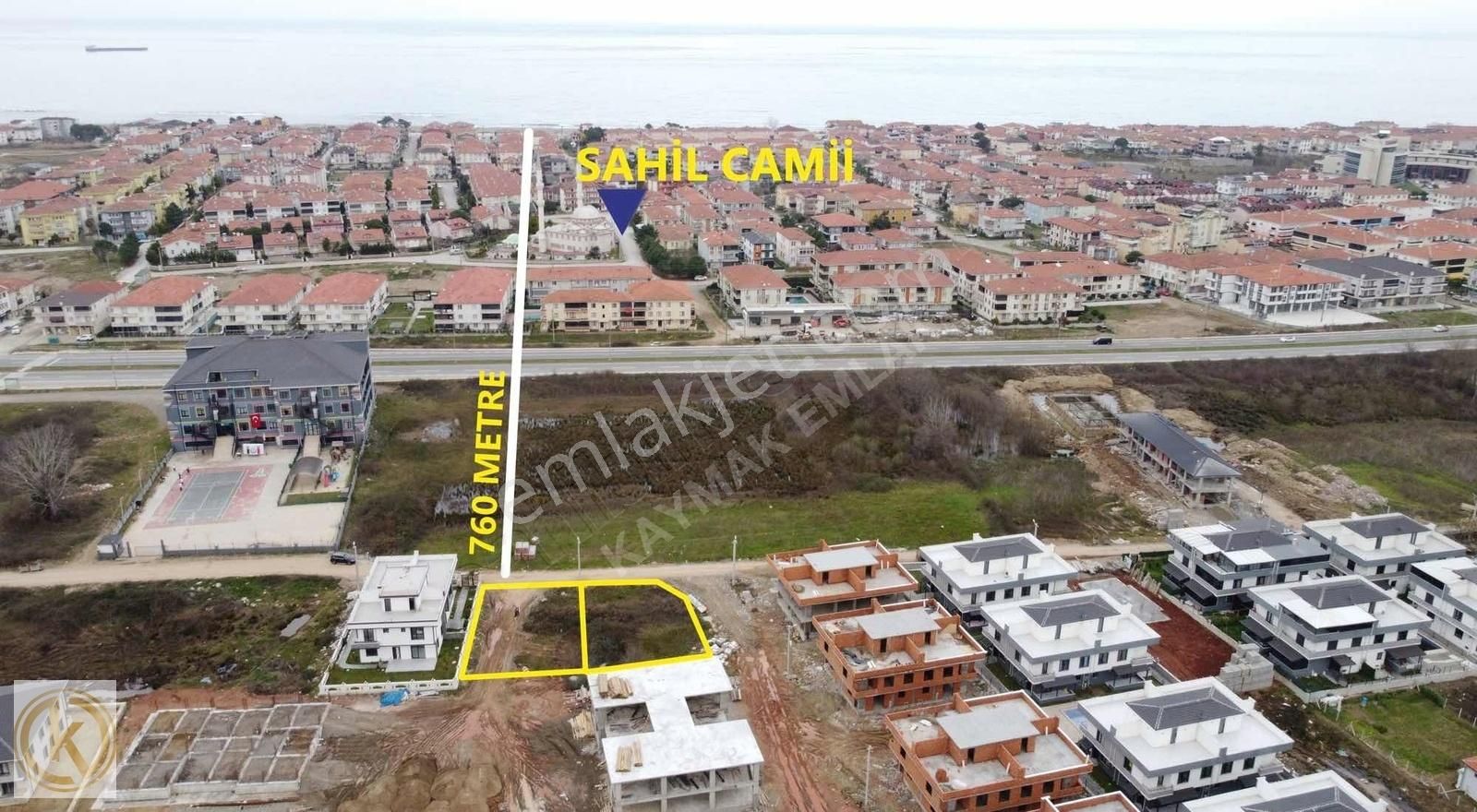 Karasu Aziziye Satılık Villa İmarlı Karasuda Denize 750 Metre Mesafede 1030m2 %30imarlı Satılık Arsa