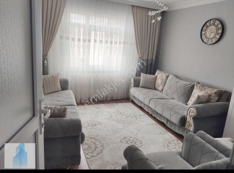 Bağcılar Çınar Satılık Daire ÜÇYÜZLÜ METROYA YAKIN MASRAFSIZ 2+1 SATILIK DAİRE