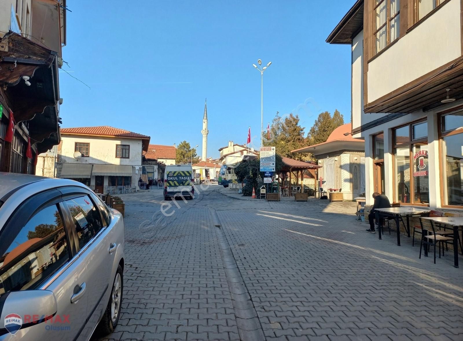 Safranbolu Yazıköy Köyü (Aşağı) Satılık Villa İmarlı SAFRANBOLU YAZIKÖY KADASTRAL YOL KENARI SATILIK VİLLA ARSASI