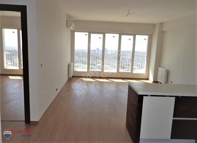 Bağcılar Güneşli Satılık Daire Güneşlipark'ta Ful Peyzaj Satılık 1+1 Peyzaj Manzaralı Boş Daire