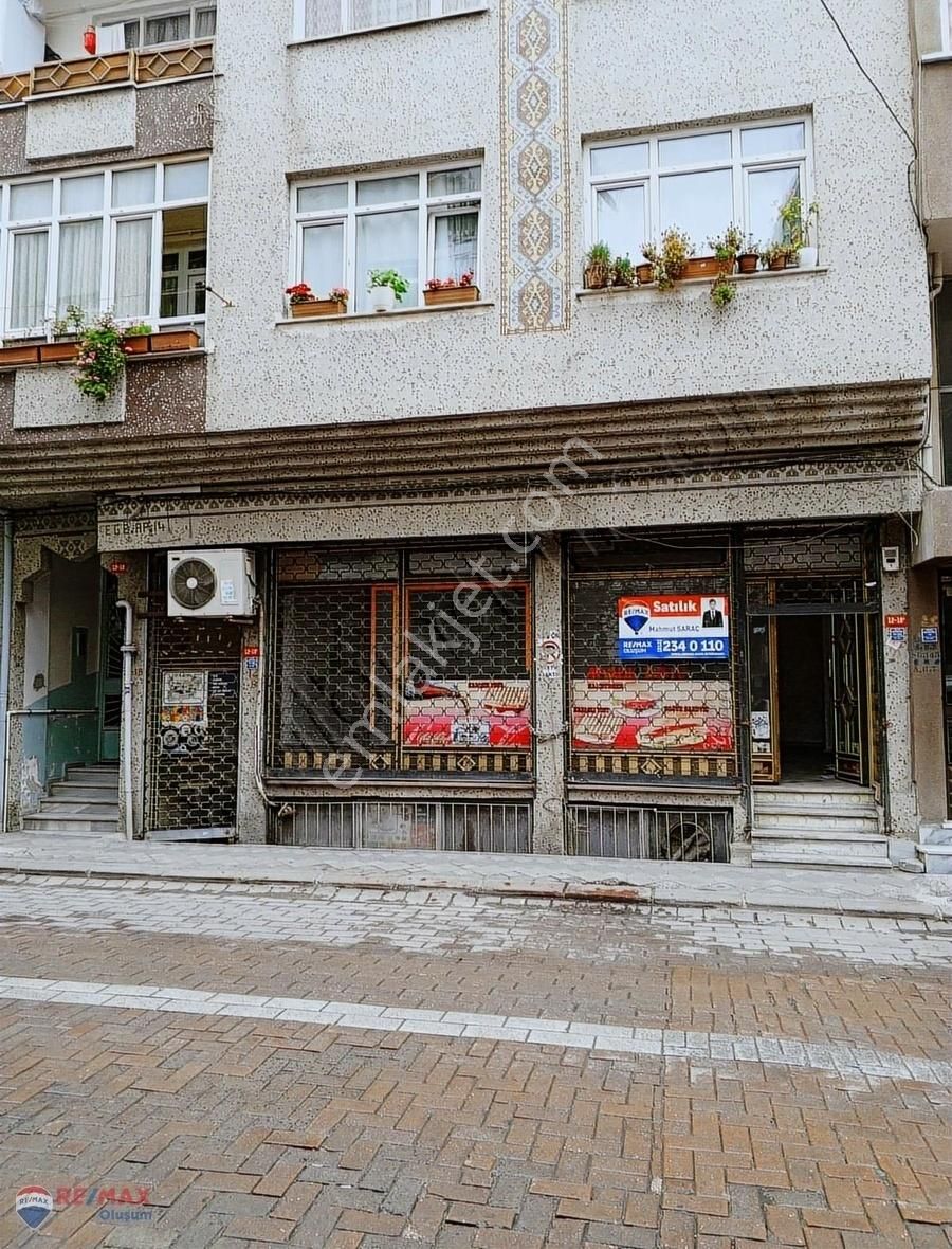 Zeytinburnu Telsiz Satılık Dükkan & Mağaza Mahmut SARAÇ'tan Zeytinburnu Olivium Avm Yakın 70mt2 Dükkan ACİL