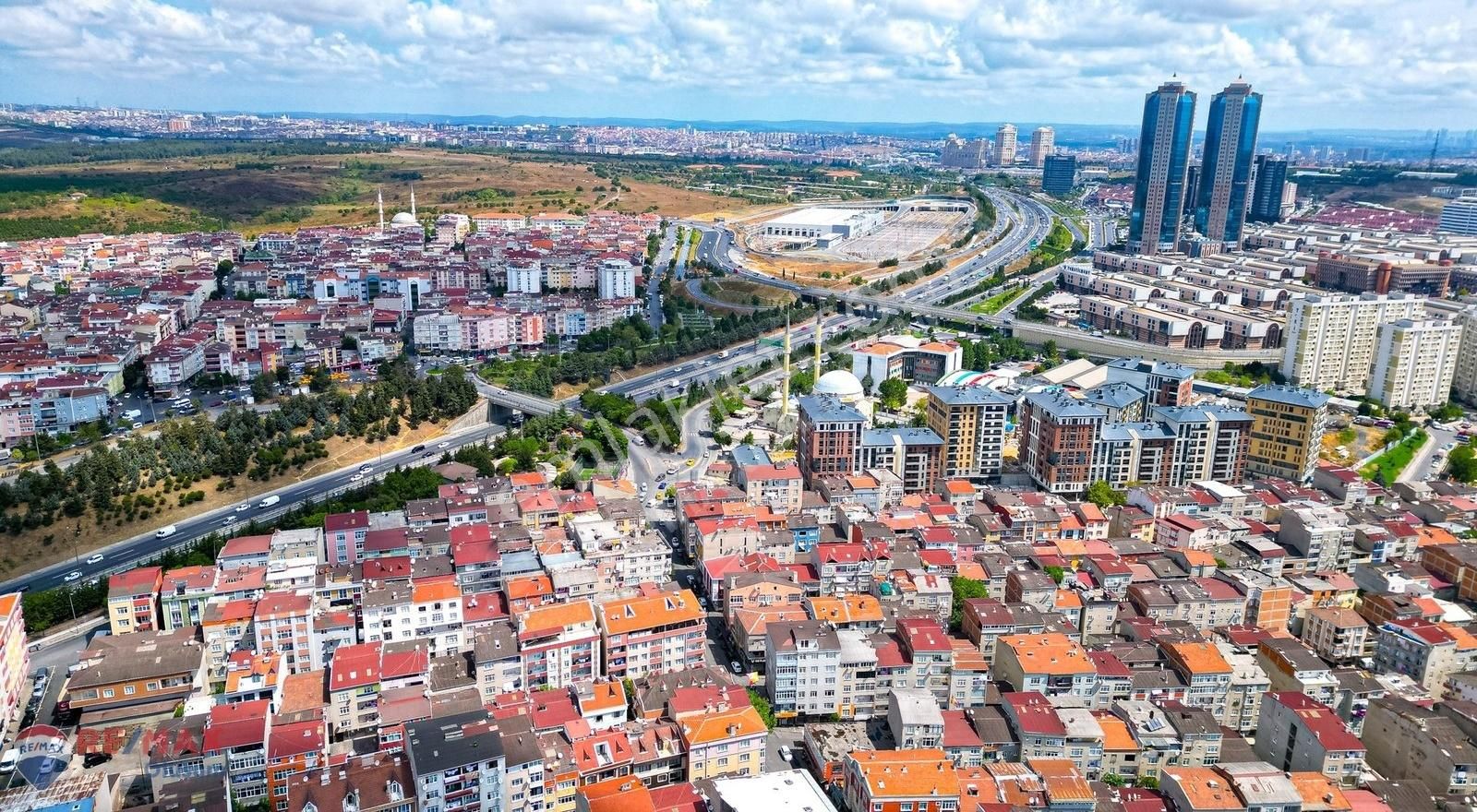 Esenler Oruçreis Satılık Bina REMAX EBRU'DAN ORUÇREİS BARBAROS CADDESİNDE KİRACILI YATIRIMLIK