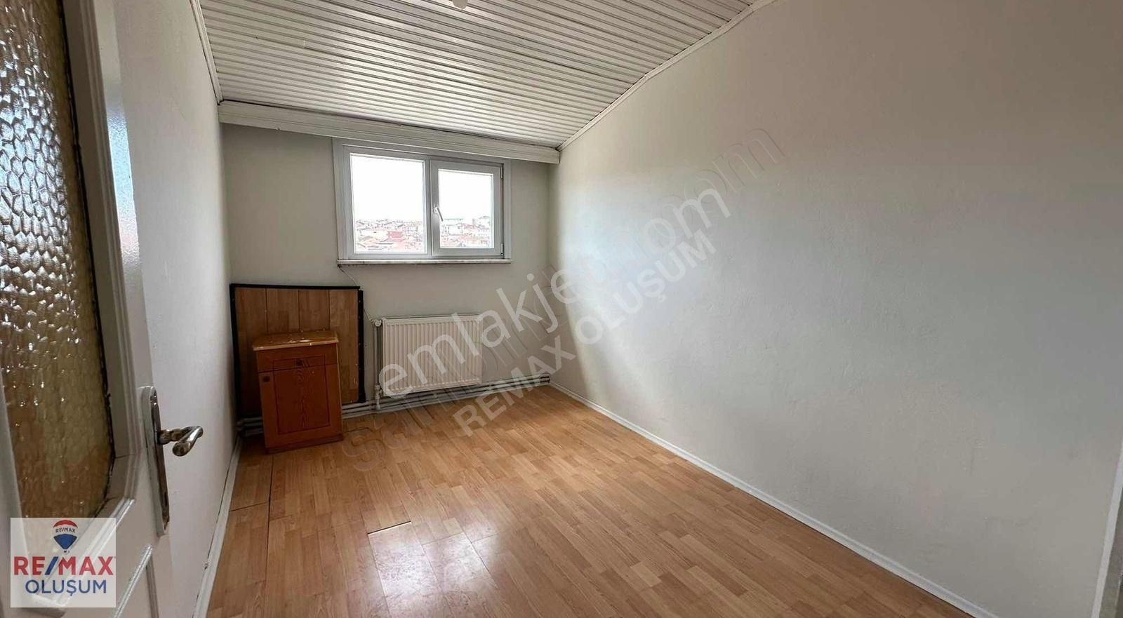 Güngören Merkez Kiralık Daire GUNGOREN MERKEZ MAH 3+1 120 M2 ASANSORLU KIRALIK DAIRE