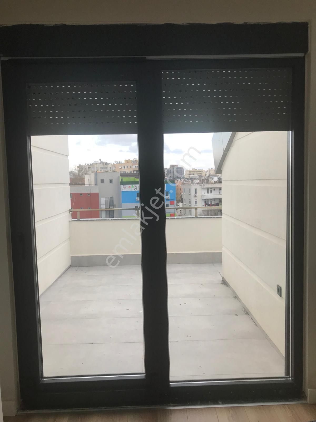 Yerden Isıtmalı Merkezde Dublex 4+1 Yeni Bina Havuzlu Güvenlikli - Görsel 20