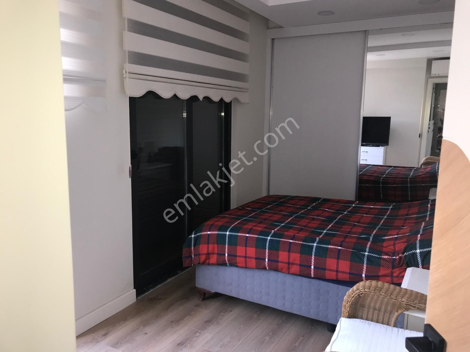 Yerden Isıtmalı Merkezde Dublex 4+1 Yeni Bina Havuzlu Güvenlikli - Görsel 15