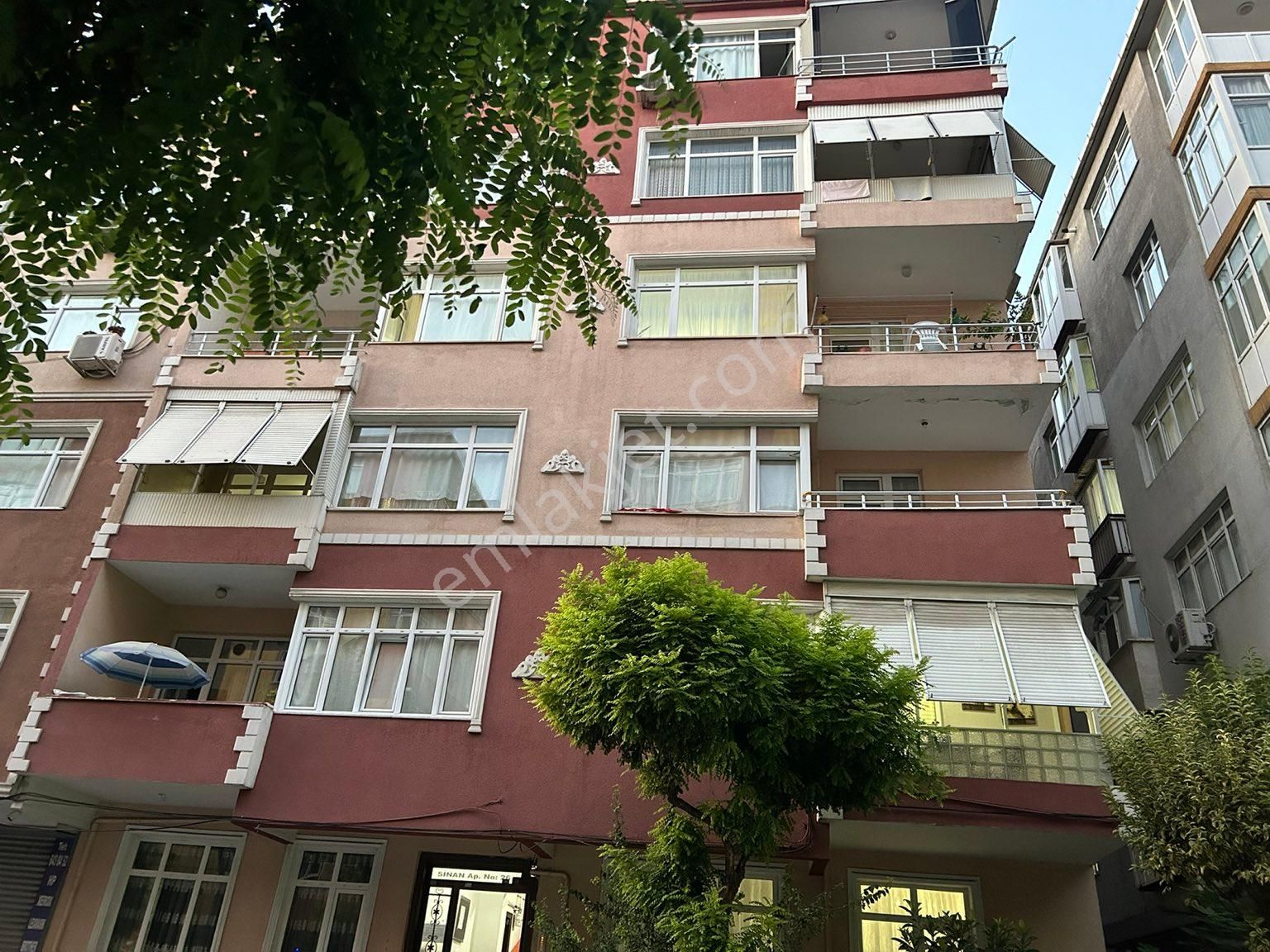 Bahçelievler Siyavuşpaşa Satılık Daire 3+1 SATILIK DAİRE