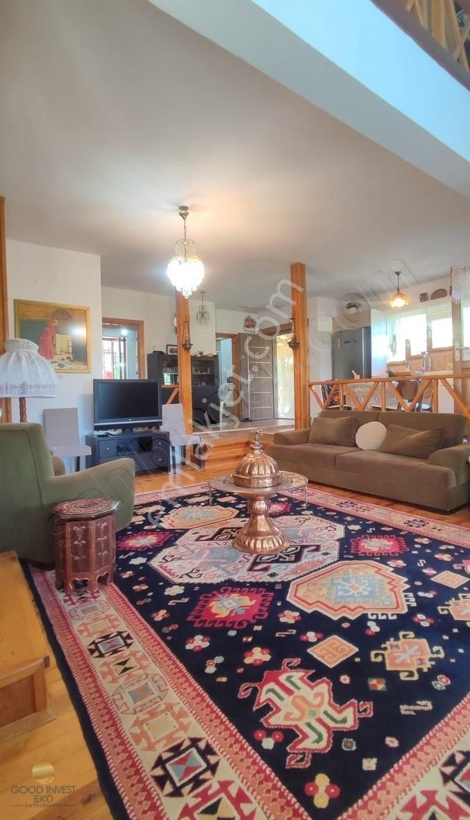 Bursa,iznik Gölü Manzaralı Üç Katlı Eşyalı Bağ Evi Ve Zeytinlik - Görsel 8