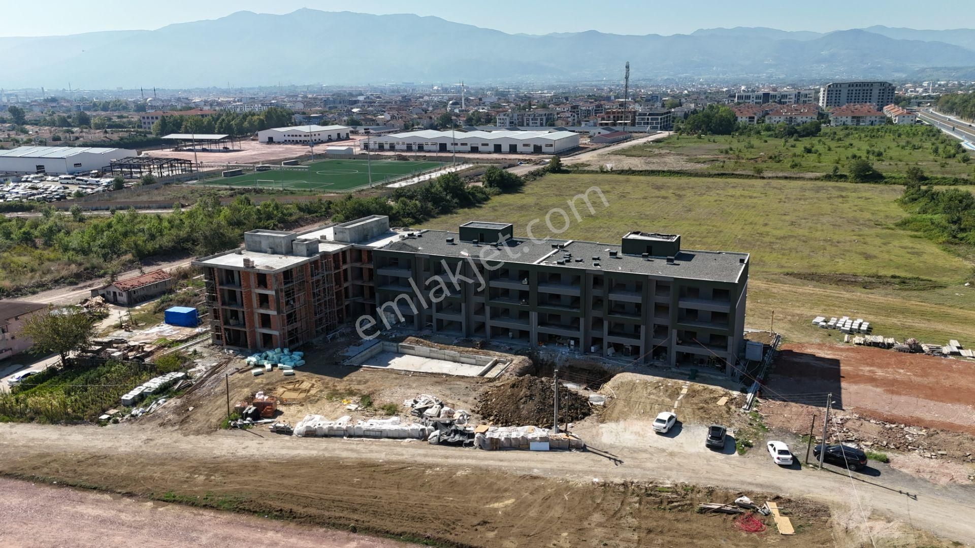 Kartepe Dumlupınar Satılık Daire  KARTEPE DUMLUPINAR MAHALLESİ SİTE İÇİ SATILIK DAİRE